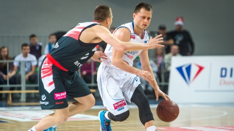 Ekstraklasa koszykarzy - Anwil - Energa 76:70