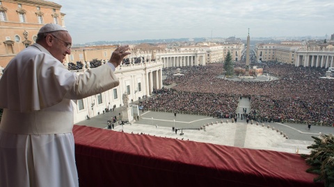 Orędzie papieża: Boże Narodzenie na świecie pełne łez