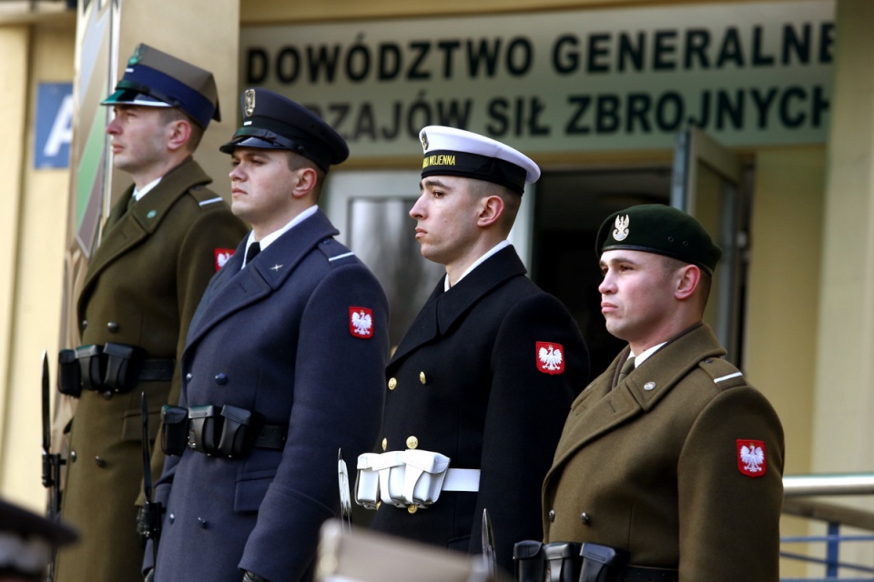 Od dowództwa generalnego będzie zależało, jak sprawne, jak profesjonalne będzie Wojsko Polskie. Fot. PAP/Tomasz Gzell
