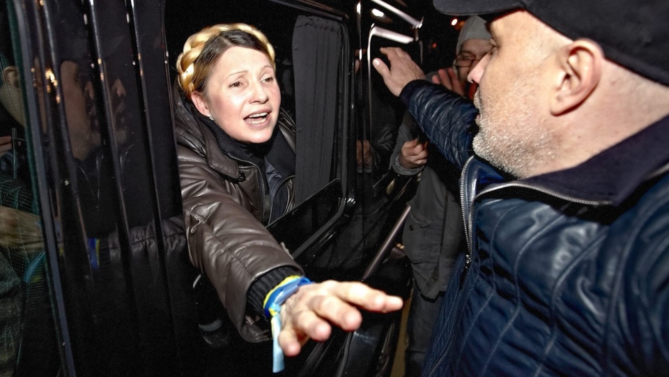 Wcześniej parlament przyjął rezolucję o natychmiastowym uwolnieniu Tymoszenko z więzienia. Fot. PAP/EPA