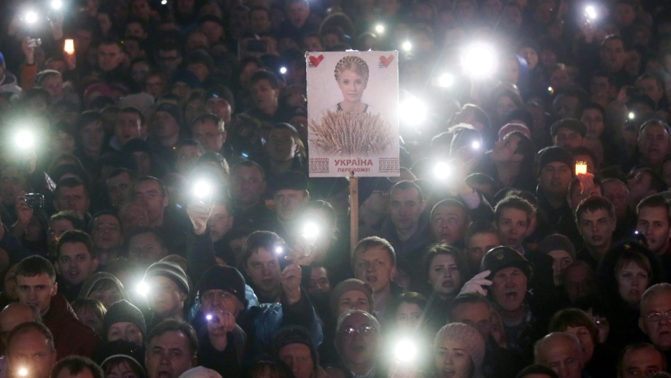 Była premier wystąpiła na Majdanie Niepodległości, w centrum trwających od listopada protestów antyrządowych. Fot. PAP/ EPA