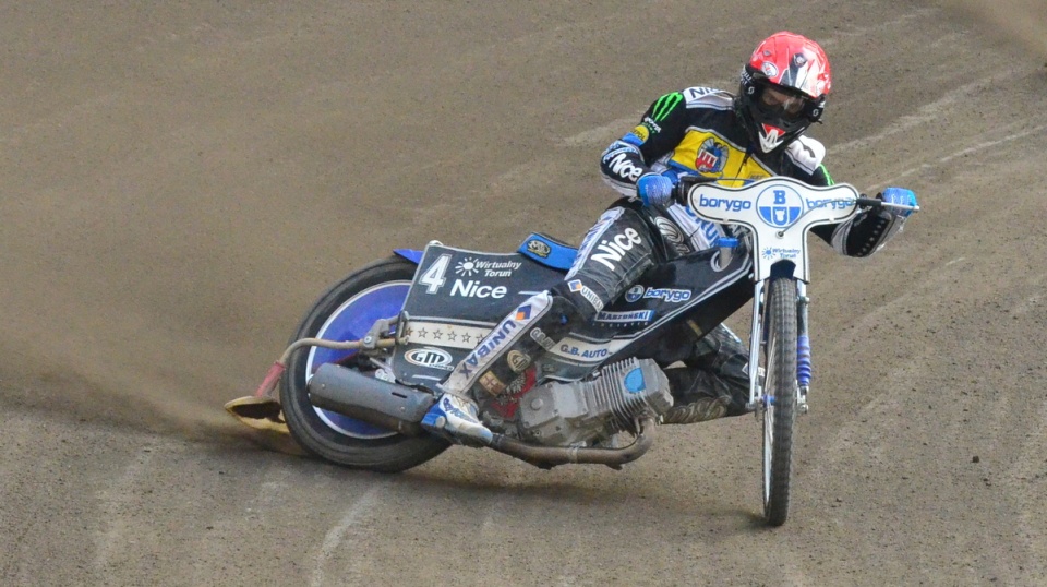 Tomasz Gollob zdobył w meczu z wrocławską drużyną 16 pkt. Fot. Archiwum / I.Sanger