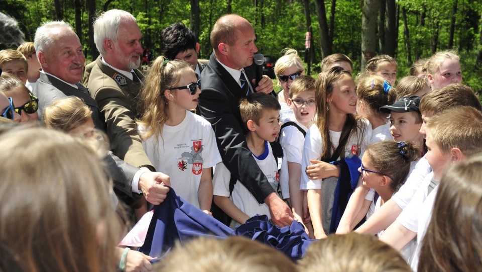 Głaz znajduje się w Górzniensko-Lidzbarskim Parku Krajobrazowym. Fot. Nadesłana.