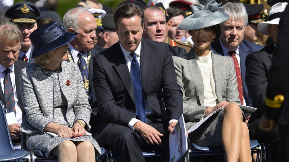 Na obchodach jest m. in. brytyjski premier David Cameron. Fot. PAP/EPA/TOBY MELVILLE / POOL.