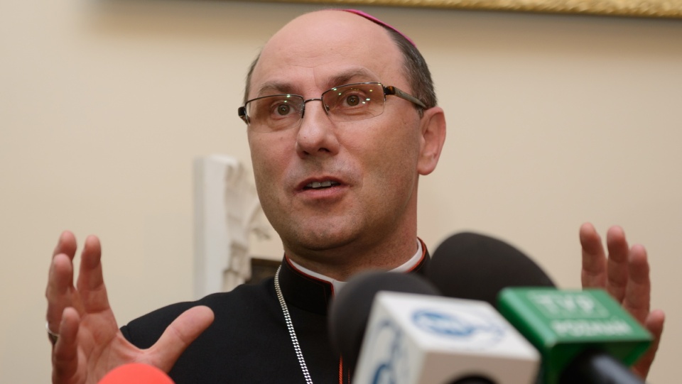 Prymas Polski podczas konferencji prasowej przed uroczystościami ingresu. Fot. PAP/Jakub Kaczmarczyk