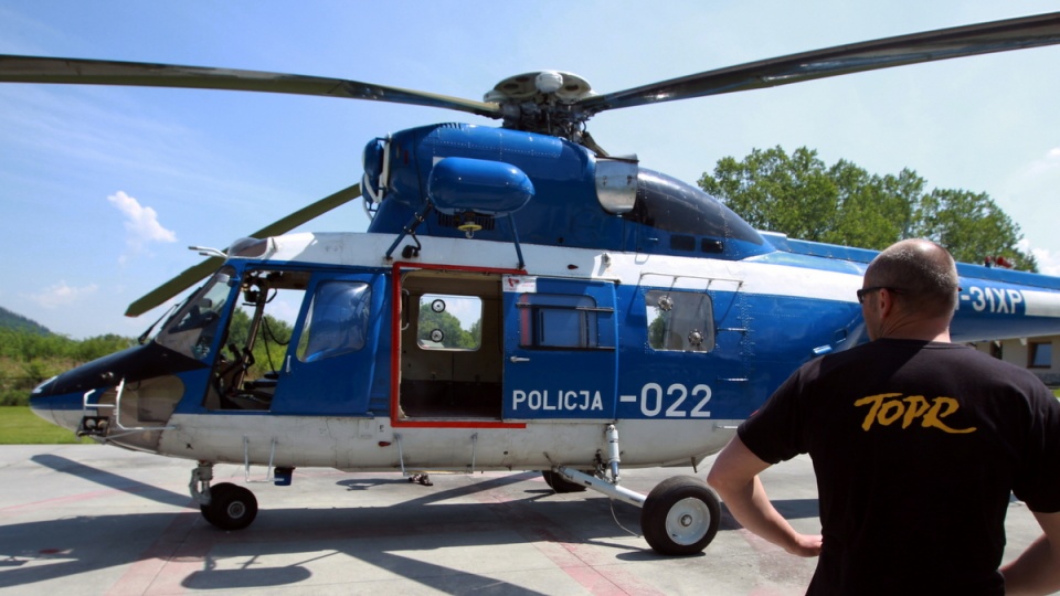 Policyjny śmigłowiec zastąpi maszynę TOPR, którą czeka gruntowny remont. Fot. PAP/Grzegorz Momot