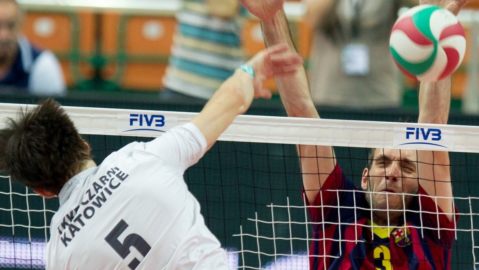 Mecz w katowickim Spodku zakończył akcję promującą wrześniowe mistrzostwa świata w piłce siatkowej mężczyzn, których spotkania rozgrywane będą również w Bydgoszczy. Fot. PAP/Andrzej Grygiel