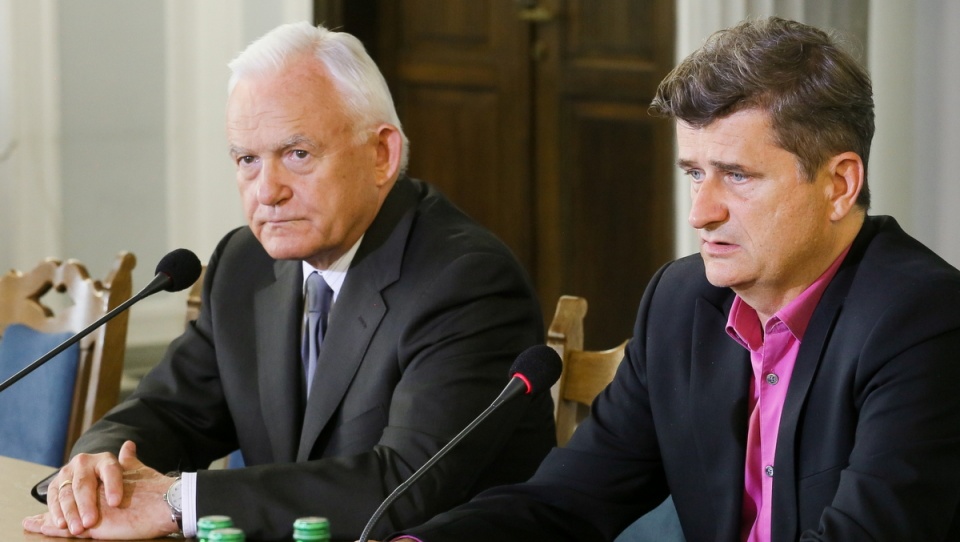 Leszek Miller i Janusz Palikot podczas wspólnej konferencji prasowej. Fot. PAP/Paweł Supernak