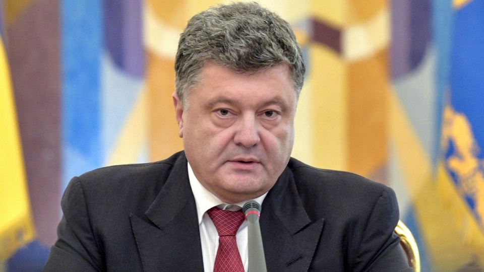 Prezydent Ukrainy na zwołanym w trybie pilnym posiedzeniu Rady Bezpieczeństwa Narodowego i Obrony. Fot. PAP/EPA