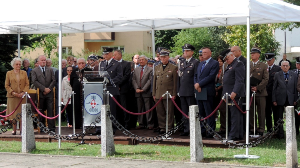 Uroczystości odbyły się przed Pomnikiem Lotników Ziemi Bydgoskiej. Fot. Lech Przybyliński