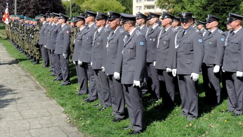 Uroczystości odbyły się przed Pomnikiem Lotników Ziemi Bydgoskiej. Fot. Lech Przybyliński