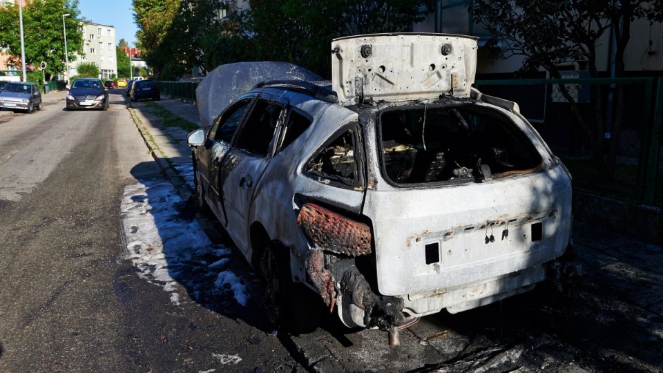 Samochody paliły się głównie w dzielnicy Suchanino. Fot. PAP/Adam Warżawa