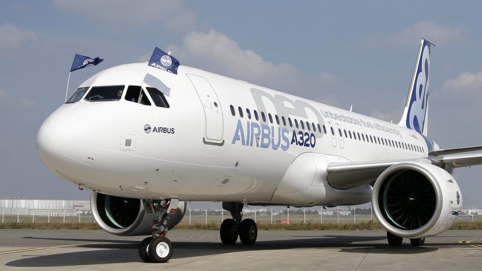Airbus A320neo wystartował w czwartek z fabrycznego lotniska w Tuluzie. Fot. PAP/EPA