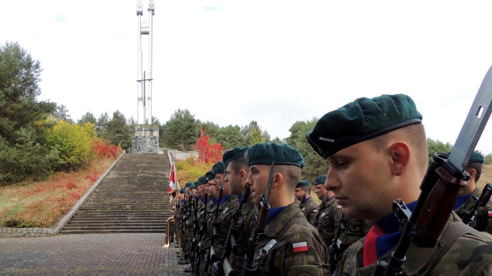 Uhonorowano pamięć poległych i pomordowanych w czasie II wojny światowej. Fot. Maciej Wilkowski