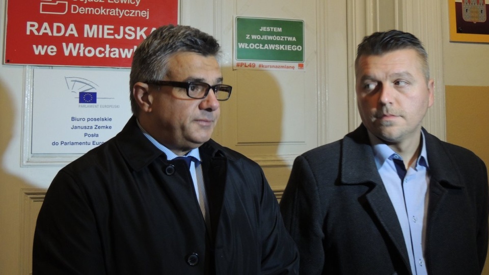 Jacek Lebiedziński (L) mówił o działaniach europosła Janusza Zemke. Fot. Marek Ledwosiński