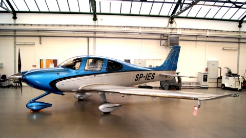 Cirrus SR 22. Fot. Henryk Żyłkowski