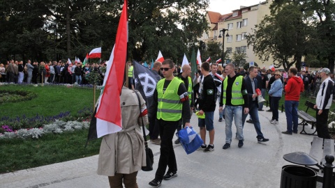 W Bydgoszczy przez centrum miasta przeszedł marsz antyimigracyjny. Fot. Tomasz Kaźmierski