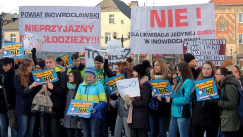 Protest w obronie Bursy nr 1 w Inowrocławiu