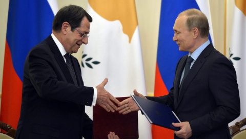 Rosja i Cypr podpisały porozumienie wojskowe o korzystaniu rosyjskich okrętów z cypryjskich portów