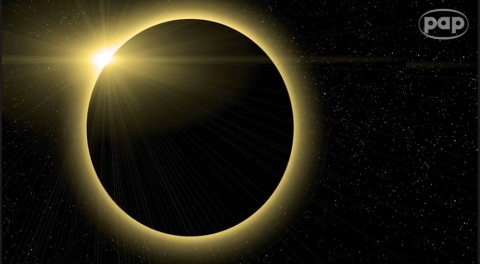 W piątek zaćmienie Słońca i początek astronomicznej wiosny [wideo]