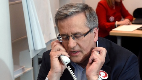 Komorowski zainaugurował akcję Telefon do przyjaciela