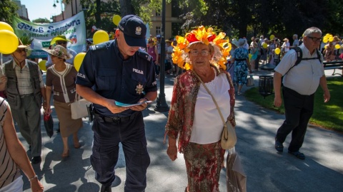 Na bydgoskim Marszu Kapeluszowym pojawiła się policja [wideo]