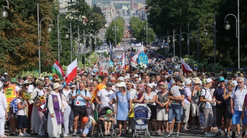 Kolejne grupy pielgrzymów dotarły na Jasną Górę