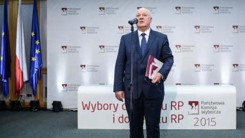 PKW: Wybory spokojne, oficjalne wyniki we wtorek, frekwencja powyżej 50 proc.