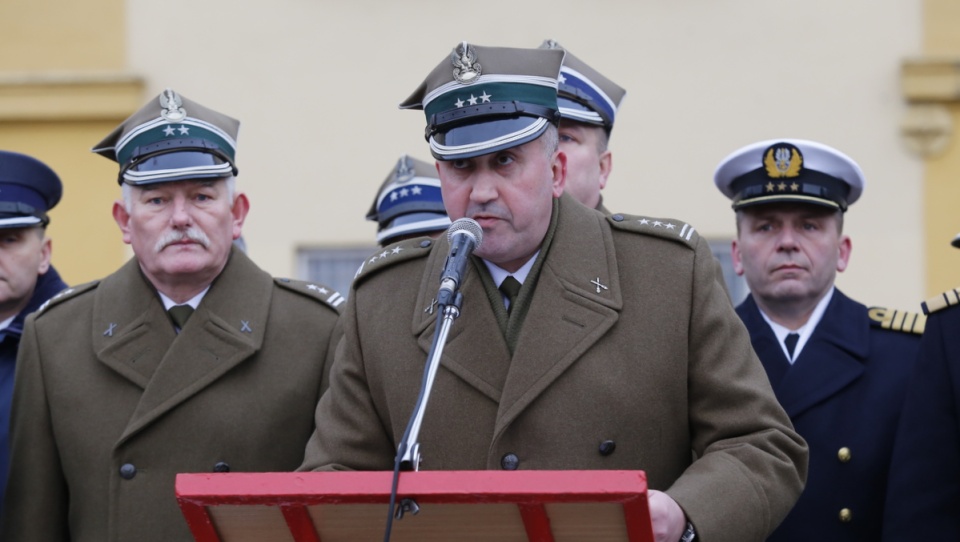 Pułkownik Dariusz Adamczyk przejął obowiązki komendanta Centrum Szkolenia Artylerii i Uzbrojenia w Toruniu. Fot. Adriana Andrzejewska