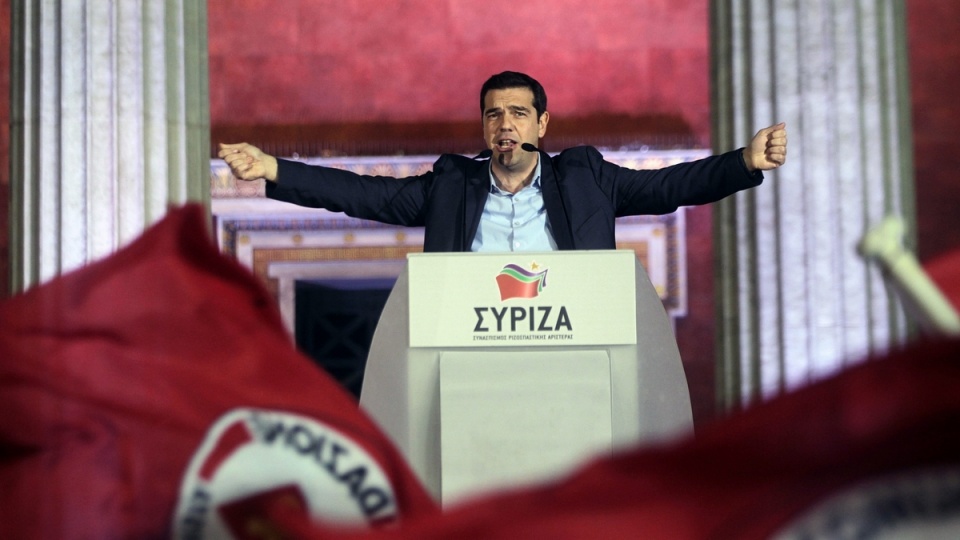 Aleksis Cipras lider SYRIZY po ogłoszeniu wstępnych wyników wyborów parlamentarnych w Grecji. Fot. PAP/EPA