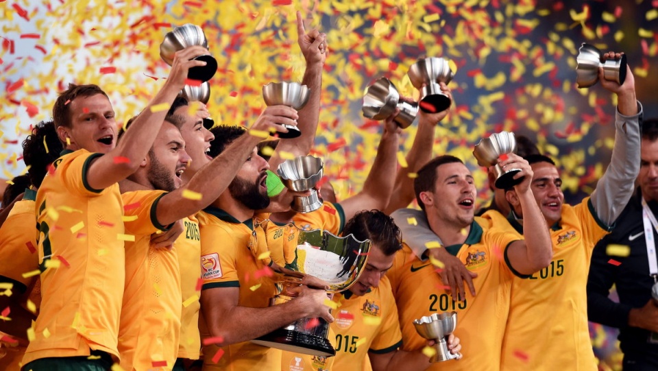 Piłkarze Australii pokonali a Stadionie Olimpijskim w Sydney Koreę Południową wynikiem 2:1. Fot. PAP/EPA