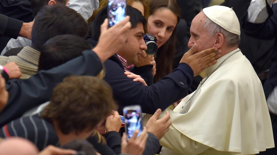 O ojcostwie papież mówił podczas audiencji generalnej w Watykanie. Fot. PAP/EPA