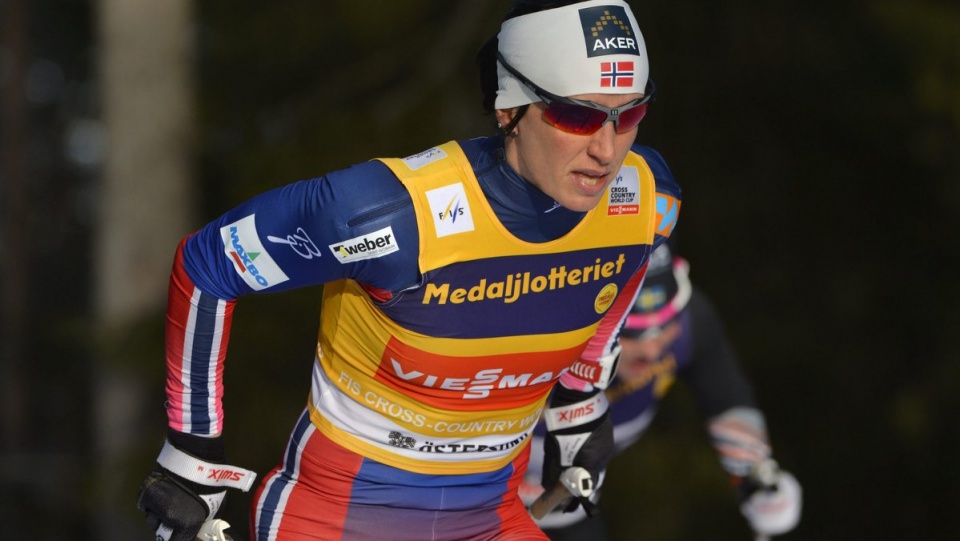 Drugim miejscem w rywalizacji na 10 km techniką dowolną, Marit Bjorgen zapewniła sobie zwycięstwo w klasyfikacji końcowej Pucharu Świata w biegach narciarskich. Fot. PAP/EPA