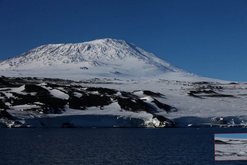 Pierwsza godzina podejścia pod Erebus. Fot. T.Łopata/SelmaExpeditions.com