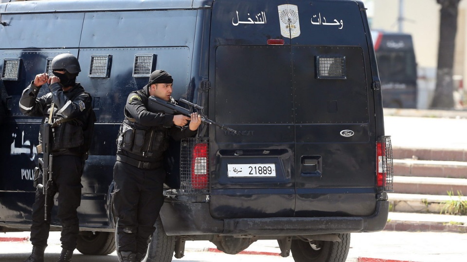 22 osoby, w tym 20 zagranicznych turystów zginęło w środę w ataku terrorystycznym na Muzeum Bardo w Tunisie. Fot. PAP/EPA