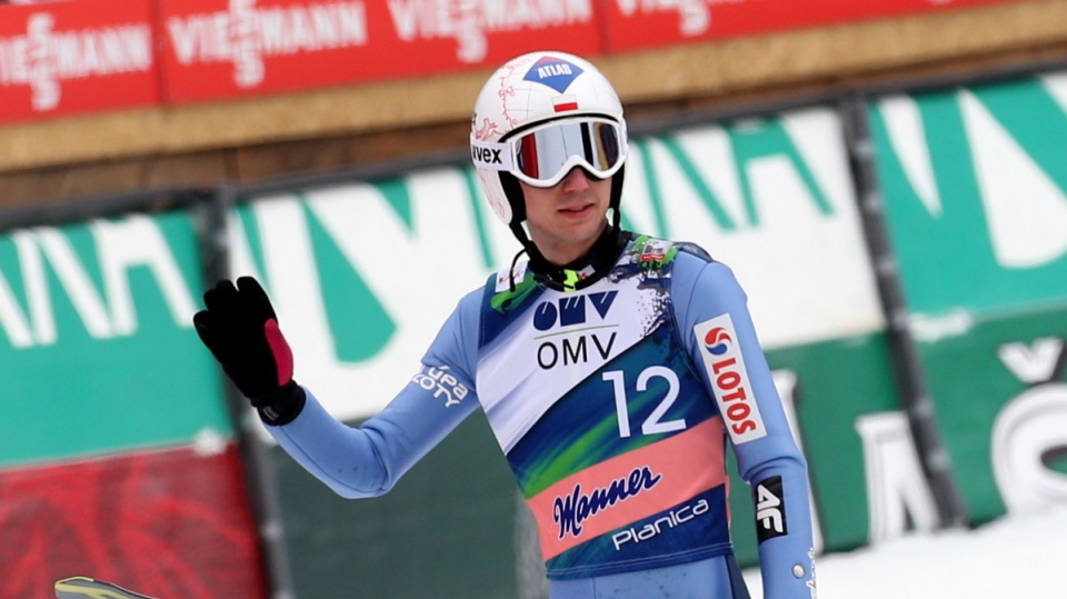 Kamil Stoch po skoku w drugiej serii konkursu indywidualnego Pucharu Świata w lotach narciarskich na skoczni HS-225 w Planicy. Fot. PAP/Grzegorz Momot