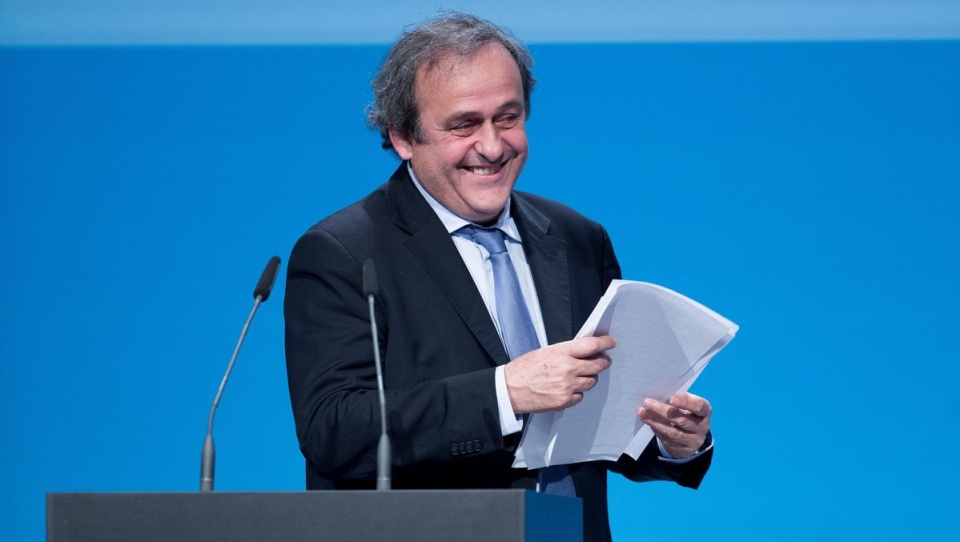 "Czuję się tak, jakbym był kapitanem wielkiej drużyny piłkarskiej, która odnosi sukcesy" - powiedział Michel Platini tuż po wyborze. Fot. PAP/EPA