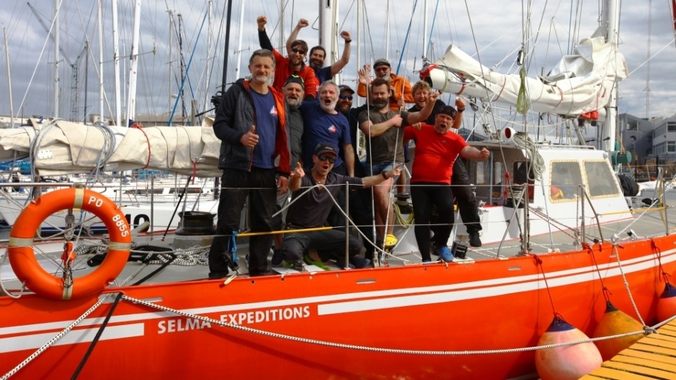 "Selma" z załogą przycumowana w Yate Club Argentino - w Mar del Plata. Fot. SelmaExpeditions.com