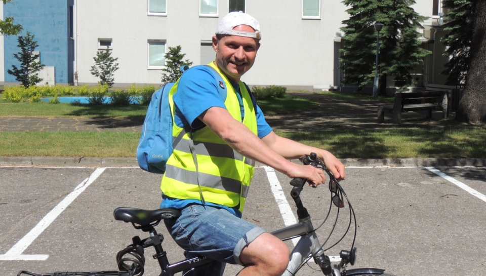 Urzędników włocławskiego ratusza zaskoczył środek lokomocji, który wybrał prezydent miasta. Fot. Marek Ledwosiński