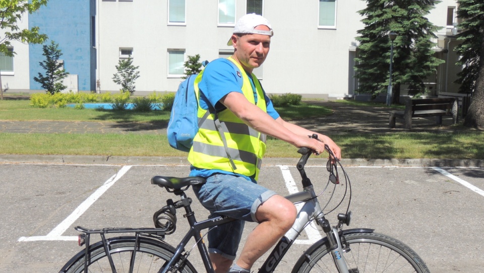 Urzędników włocławskiego ratusza zaskoczył środek lokomocji, który wybrał prezydent miasta. Fot. Marek Ledwosiński