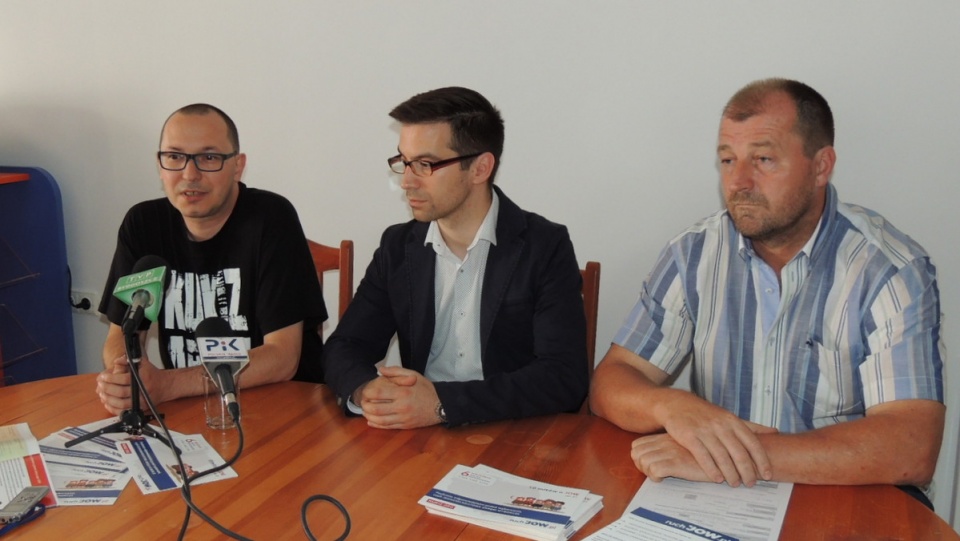 Od lewej Paweł Skutecki, Piotr Najder i Bogdan Dzakanowski na konferencji prasowej. Fot. Tatiana Adonis