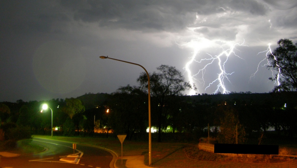 112 interwencji podjęli strażacy w związku z burzą, która w nocy przeszła nad Kujawami i Pomorzem. Fot. freeimages.com