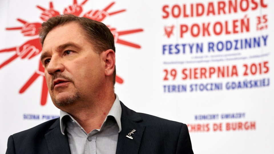 O programie i idei pikniku mówił Piotr Duda podczas konferencji prasowej w historycznej Sali BHP Stoczni Gdańskiej. Fot.PAP/Adam Warżawa