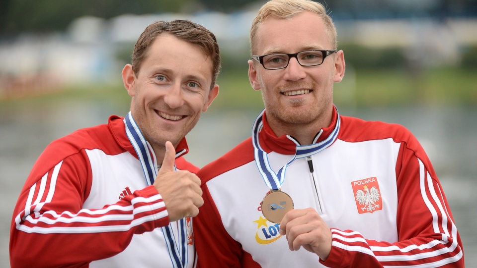 Piotr Kuleta i Marcin Grzybowski wywalczyli brązowy medal podczas kajakarskich mistrzostw świata w Mediolanie. Fot. PAP/Bartłomiej Zborowski