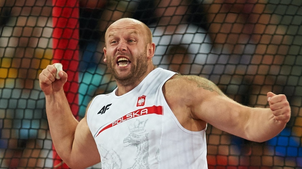 Polak Piotr Małachowski podczas finału rzutu dyskiem mężczyzn na lekkoatletycznych mistrzostwach świata w Pekinie. Fot. PAP/Adam Warżawa