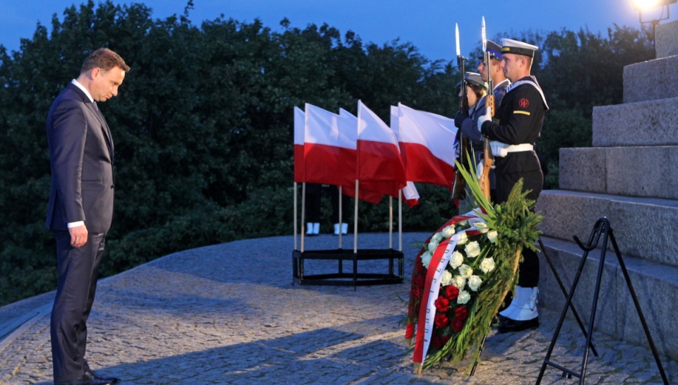 Poranne uroczystości na Westerplatte rozpoczęły się 1 września tradycyjnie krótko przed godz. 4.45. Fot. PAP/Piotr Wittman