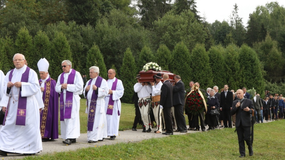 Uroczystości pogrzebowe byłego nuncjusza apostolskiego na Dominikanie, oskarżonego o pedofilię biskupa Józefa Wesołowskiego w Czorsztynie. Fot. PAP/Grzegorz Momot