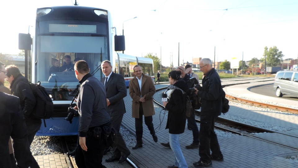 W trakcie spotkania z Pawłem Olszewskim, zaprezentowano również tramwaj "Swing" - nowe dziecko bydgoskiej PESY. Fot. Lech Przybyliński