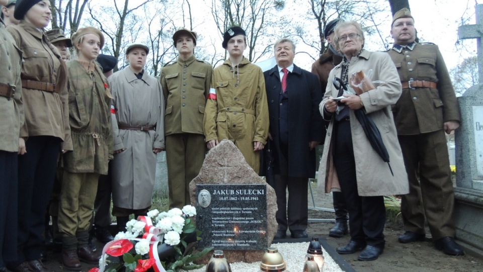 Symboliczna mogiła jakuba Suleckiego. Fot. Michał Zaręba