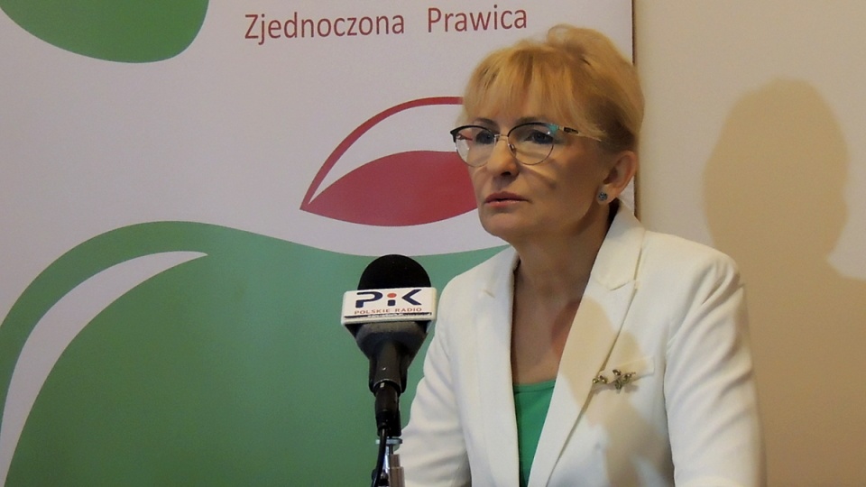 Iwona Michałek oficjalnie otworzyła swoje biuro poselskie przy ulicy Mostowej 27/2 na toruńskiej Starówce. Fot. Michał Zaręba